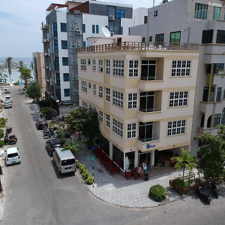 Hotel Ui Inn Malé Kültér fotó