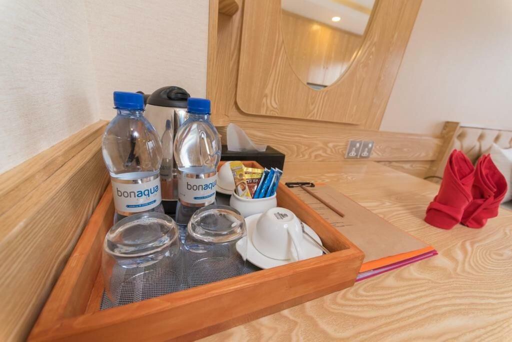 Hotel Ui Inn Malé Kültér fotó
