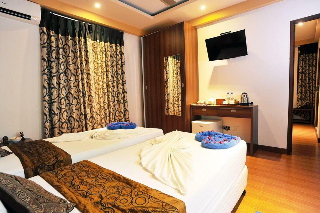 Hotel Ui Inn Malé Kültér fotó