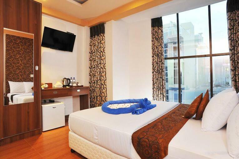 Hotel Ui Inn Malé Kültér fotó